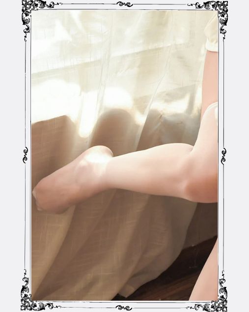 Bow Style Leg Stockings